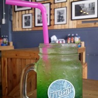บ้านหมี่ Coffee Bar & Bistra บ้านหมี่