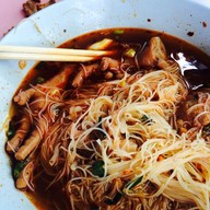 ก๋วยเตี๋ยว-ไก่บ้าน