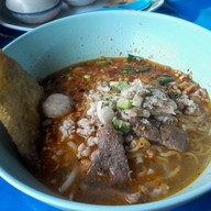 ก๋วยเตี๋ยวเรือเฟื่องฟ้า คลอง 7