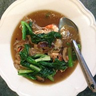 13 เหรียญ