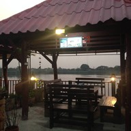 ร้านอาหารมายทะเล