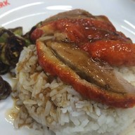 ข้าวหน้าเป็ด โรบินสันมุกดาหาร