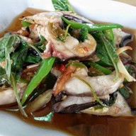 ไอดินกลิ่นกาล