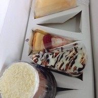 Sweety Secret เสนาเฟส เจริญนคร