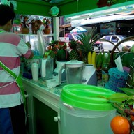 ผลไม้สดปั่น ฟรุต & ดริ้ง