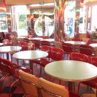 Mel's Drive - In Universal Studio Singapore, Sentosa