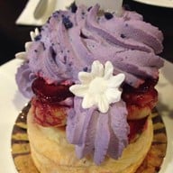 Let Them Eat Cake สยามเซ็นเตอร์