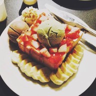 นมมอร์คาเฟ่ ม.ศิลปากร