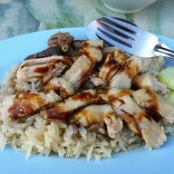 ข้าวมันไก่ หน้าสถานีรถไฟลำปาง