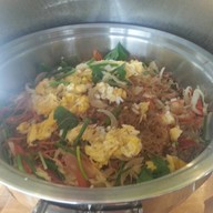 เฟื้อย