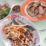 ส้มตำเจ๊เอียง