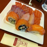 Youzen Windsor Suites Hotel