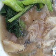 ราดหน้ายอดผักโภชนา