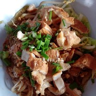 ก๋วยเตี๋ยวลุงเชย