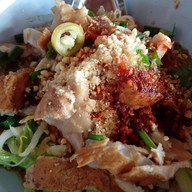 ก๋วยเตี๋ยวลุงเชย