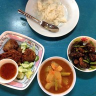 ข้าวแกงครัวป้าวิไล