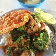 ป้าม้วนอาหารตามสั่ง
