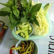 ก๋วยเตี๋ยวไก่มะระไทเลย