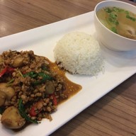 Yum Saap นครสวรรค์