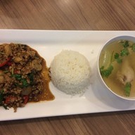 Yum Saap นครสวรรค์