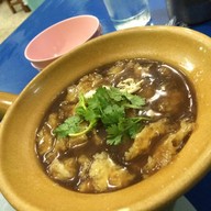 กระเพาะปลาหม้อดิน - ข้าวผัดปู แม่ข้าวต้ม