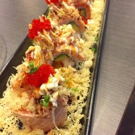 Jiro Raw bar & grill โรงแรม แมนฮัตตัน