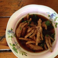 ก๋วยเตี๋ยวขาไก่