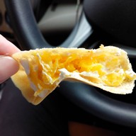 ขนมเบื้อง หน้าร้านสมบูรณ์ไทย