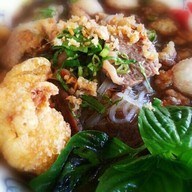 ก๋วยเตี๋ยวเรือแอบแซ่บซอยไปรษณีย์ ก๋วยเตี๋ยวเรือเจ๊หมวย