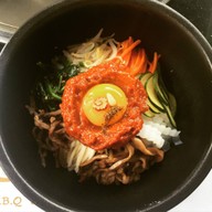 ข้าวยำเนื้อ