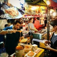 Doni Nacho ตลาดนัดรถไฟรัชดา และออกงานอีเว้นต่างๆ