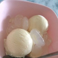 หญิงแต๋ว อรทัย