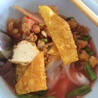 หญิงแต๋ว อรทัย