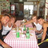 ครัวน้องพลอย