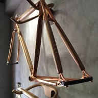 Pod Hostel-Cafe-Designshop