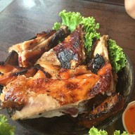 บ้านไร่ใบกระเพรา