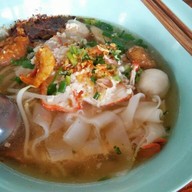 ก๋วยเตี๋ยวเส่ย ท่าใหญ่  สาขา 2