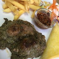 ชาลีสเต็กส์ คลองถนน