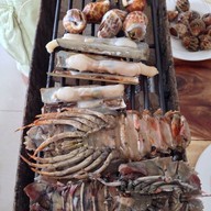 นั่งชิวชิว บุฟเฟ่ต์ทะเลเผา