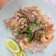ครัวเสบียง by ตุ๋ยนิด หมู่บ้านพฤกษา3 หมู่บ้านพฤกษา3