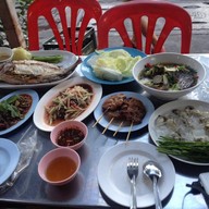 ลาบร้อยเอ็ด