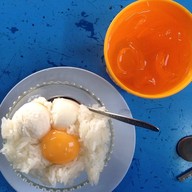 ไอศครีมเจริญผล ตลาดร่วมใจ