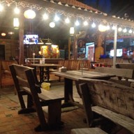 เฝอ เนินพระ