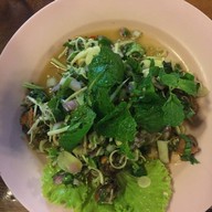 จุ่มแซ่บยโส