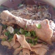 เป็ดพะโล้นายจุก ตลาดคลองสวน 100 ปี ตลาดคลองสวน 100 ปี