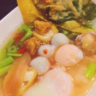 เย็นตาโฟเล่นใข่