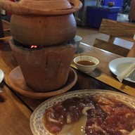 จุ่มแซ่บยโส