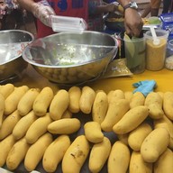 คุณนุชข้าวเหนียวมะม่วง
