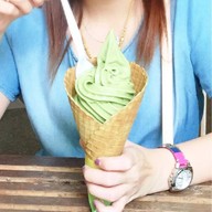 ho-MU Soft Cream เค วิลเลจ