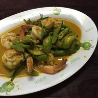 ชายปลื้ม